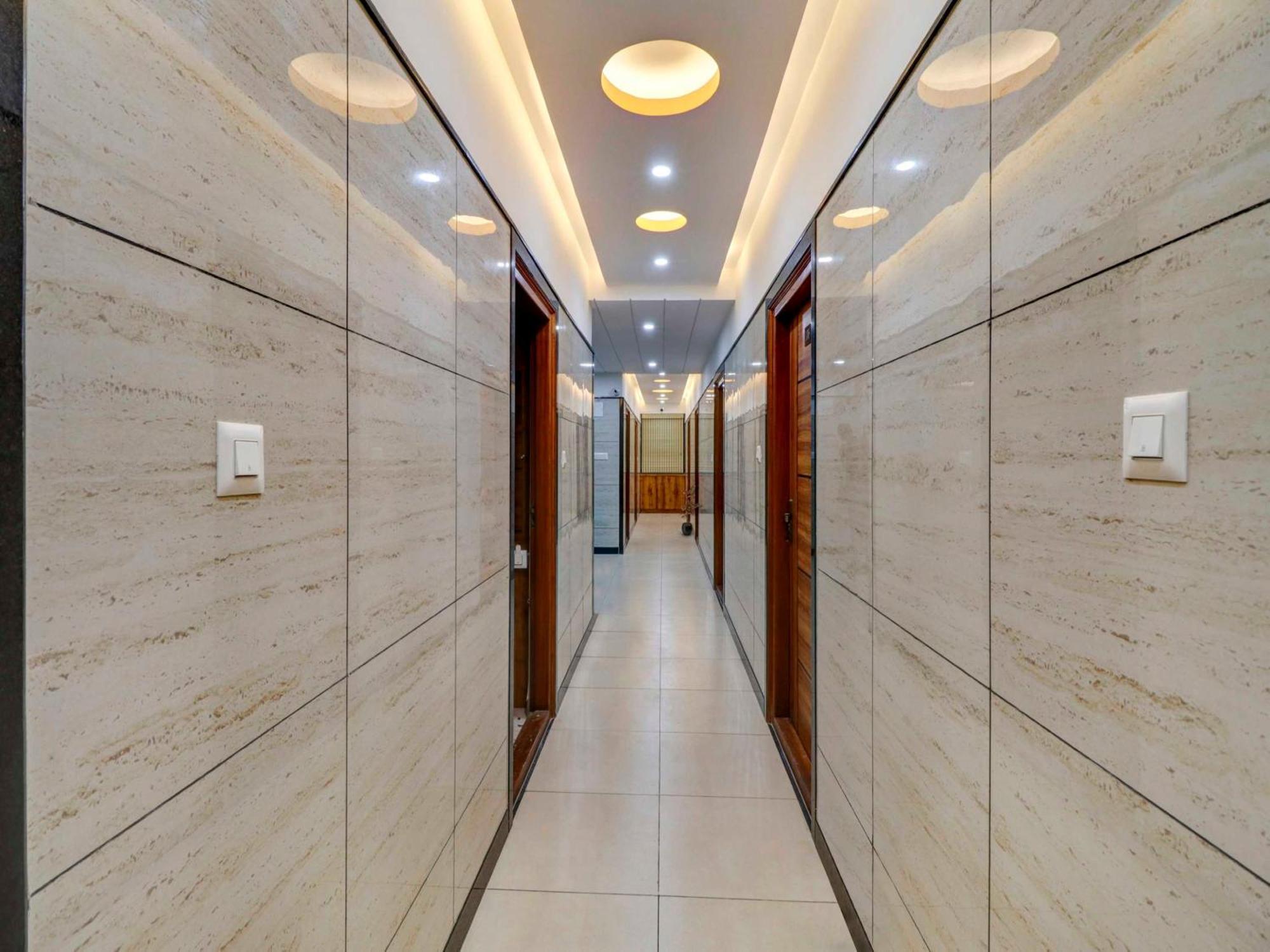 Super Collection O Global Stay Near Kengeri Bus Terminal Metro Station Bangalore Exterior photo